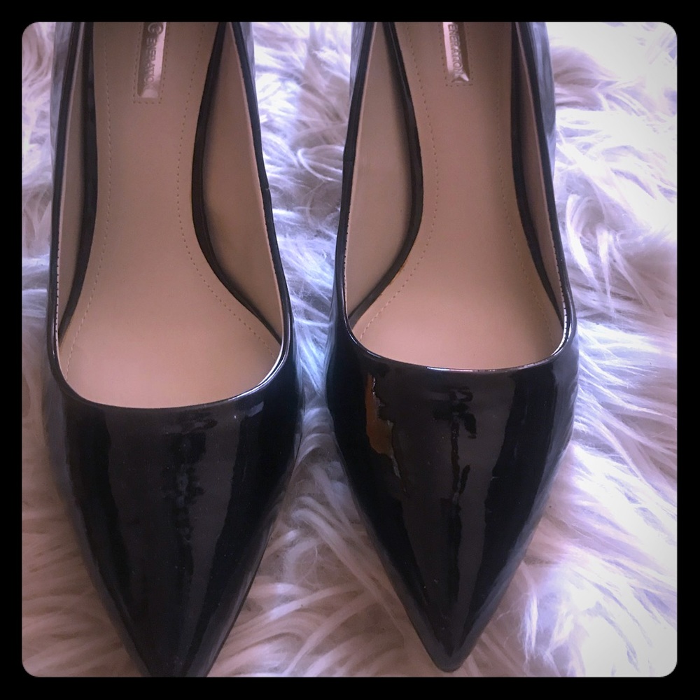 Bcbg black patent heels